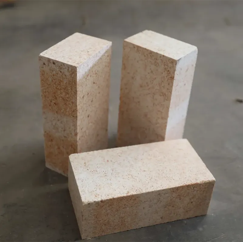Corundum Mullite Brick