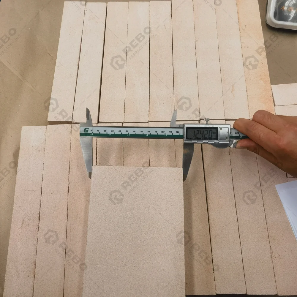 Lightweight Insulation Bricks to Turkey